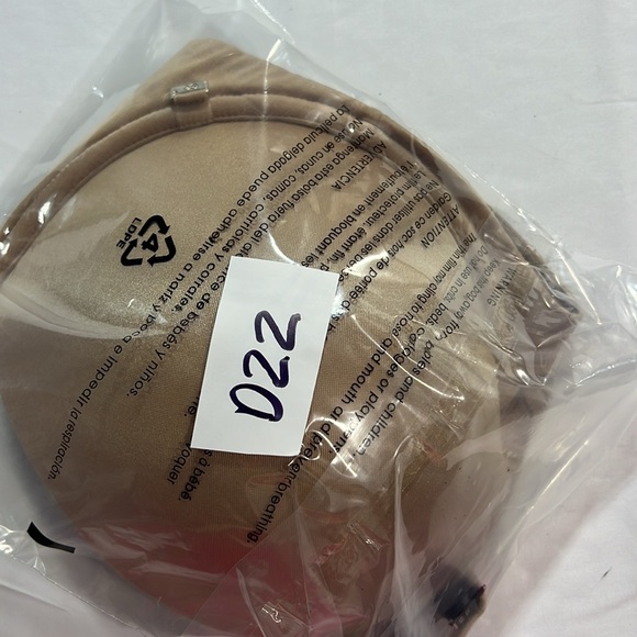 Victoria’s Secret very sexy strapless bra nude size 34 DD - Picture 6 of 6